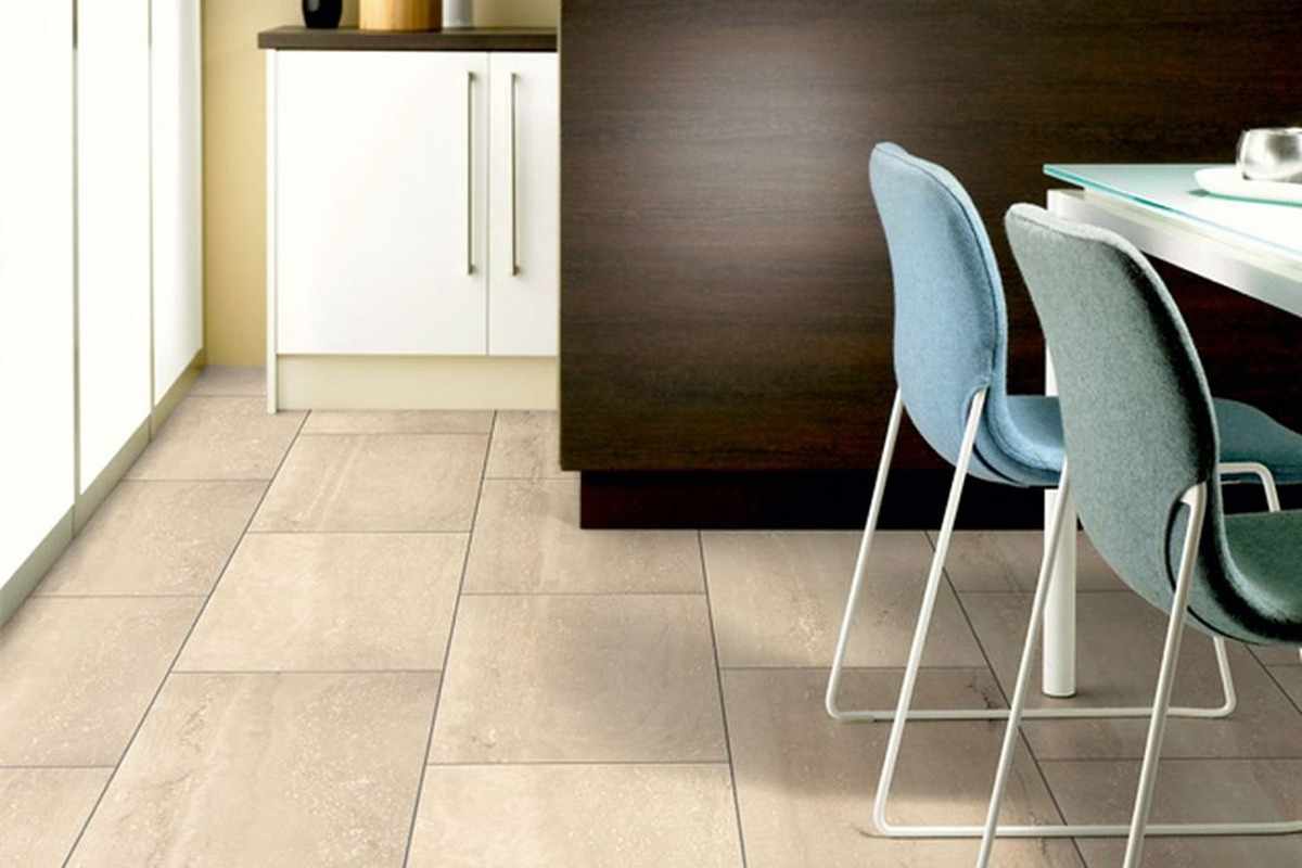 Laminate floor tiles installation solutions