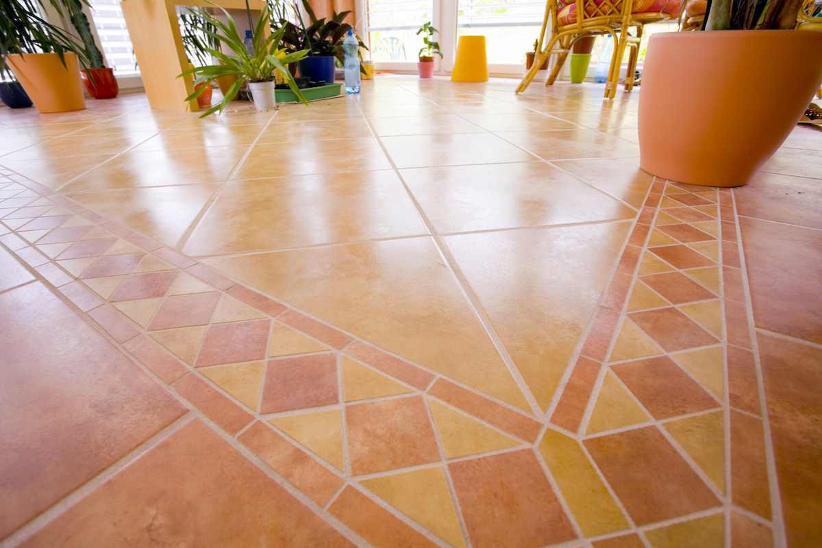 Advantages to Purchasing Tiles That Have Been Used Before